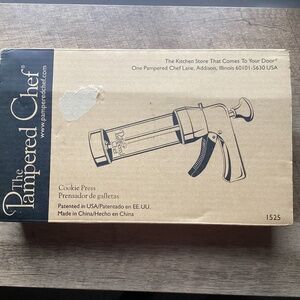 Pampered Chef Cookie Press 1525 Retired 16 Disks Designs Spritz party pastry